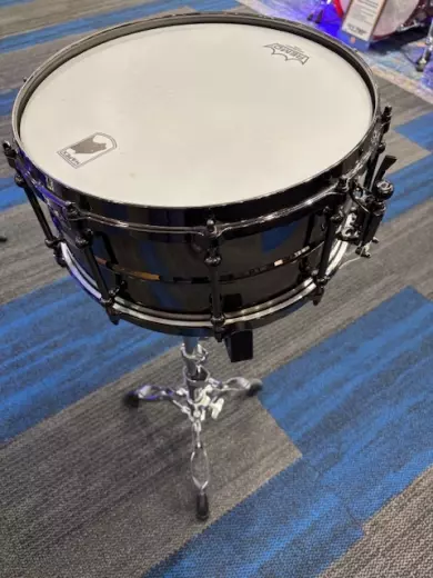 Ludwig 6.5 x 14 Universal Brass Snare 4
